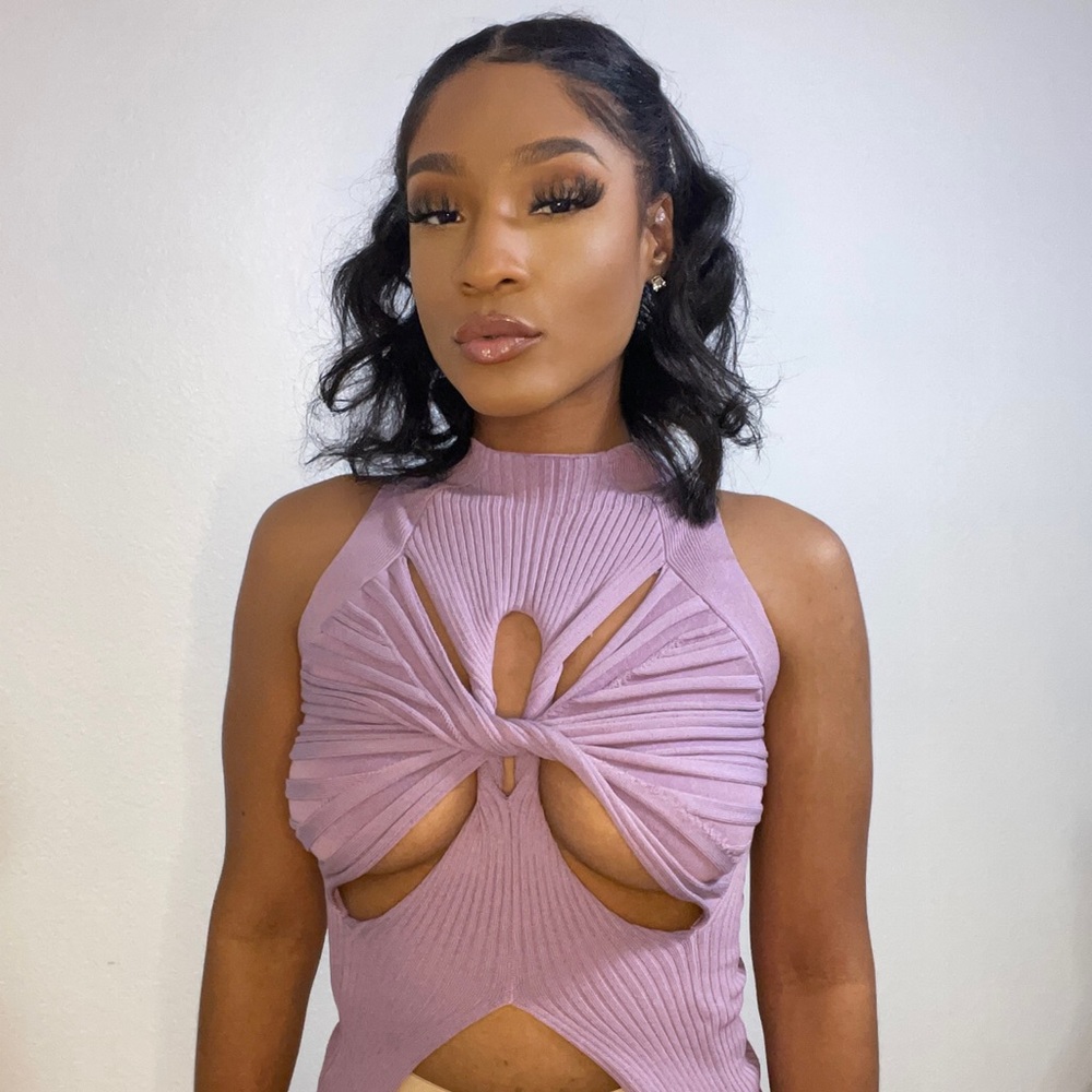 Lavender Knitted Top 💜 - Picture 2 of 2